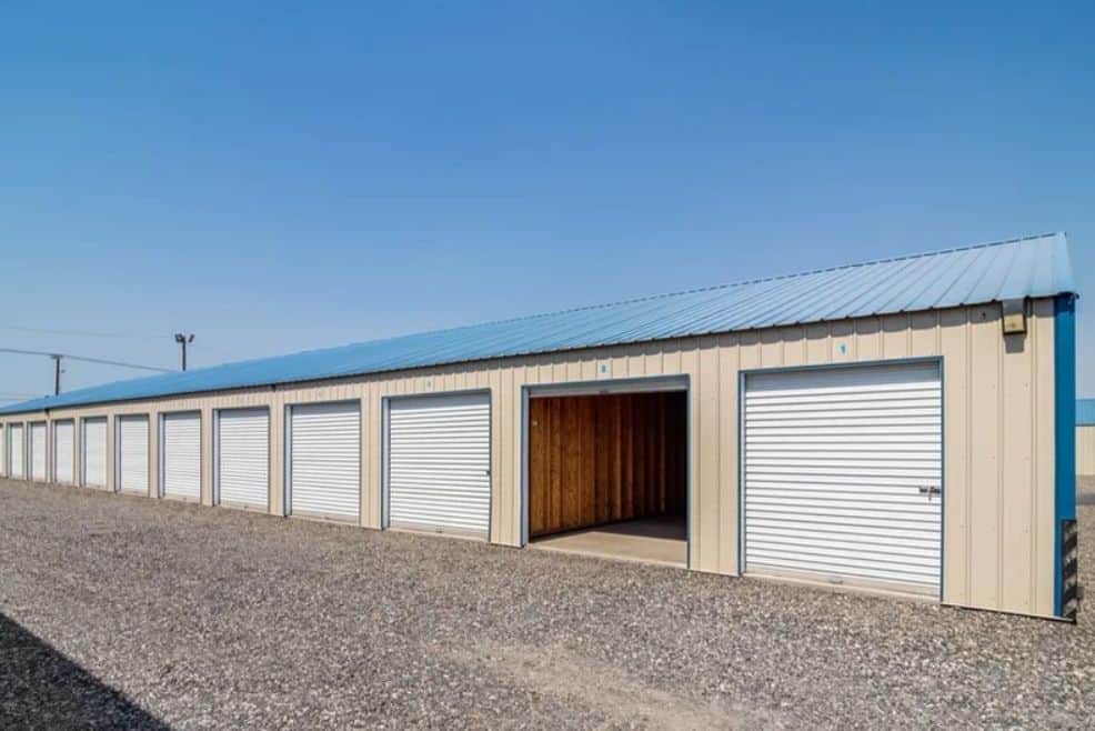 Easy drive up access storage at North Star Storage Hermiston, OR