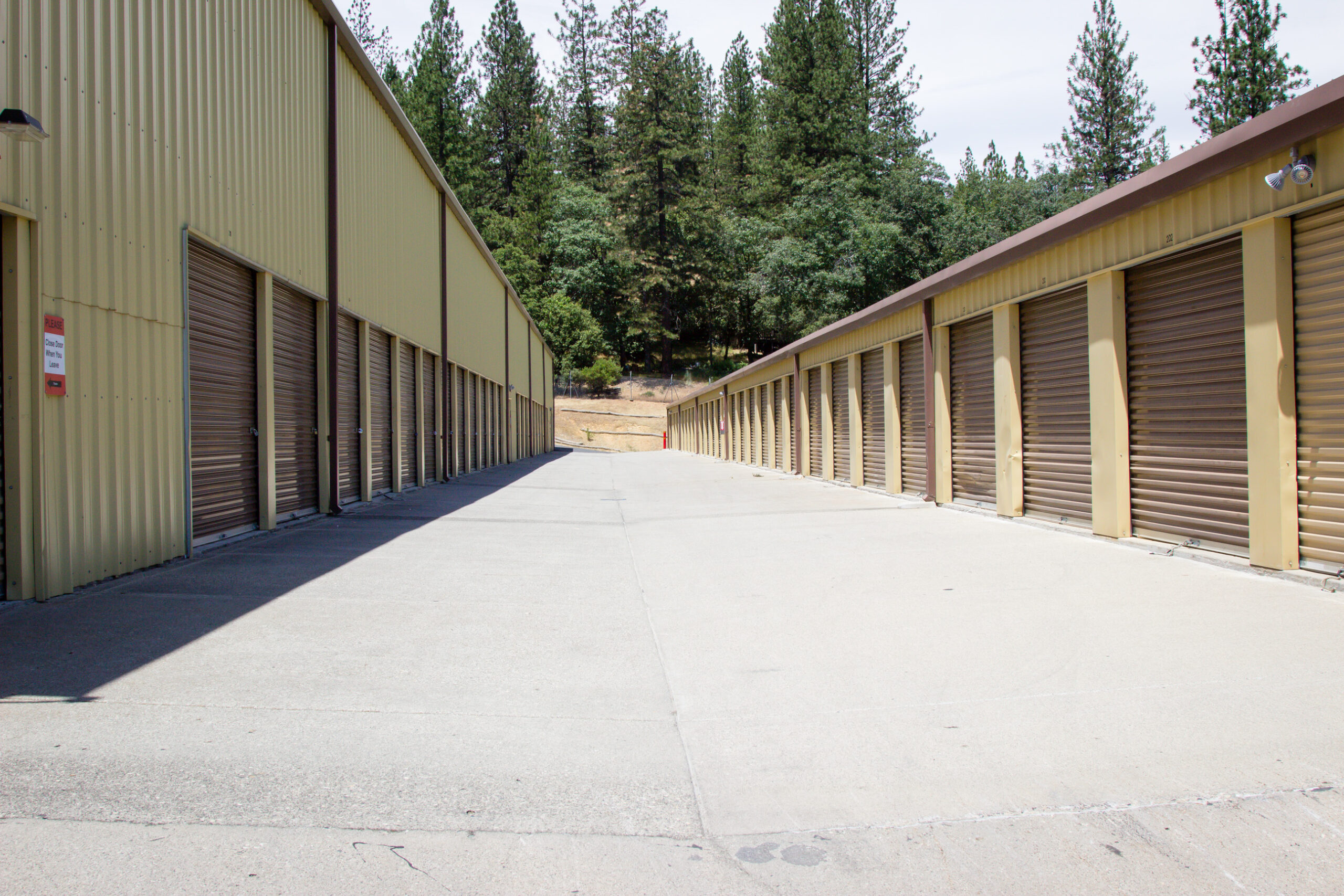 Drive up access storage units at Colfax Mini Storage 