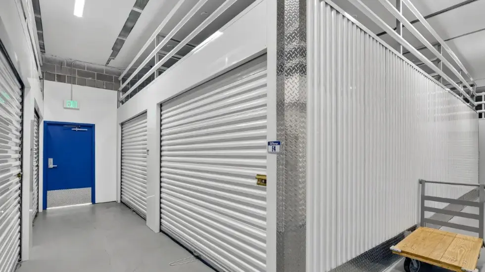 WCSS Lake Oswego West-6 Moving cart - West Coast Self-Storage Lake Oswego – West 6725 SW Bradbury Ct, Tualatin, OR 97224